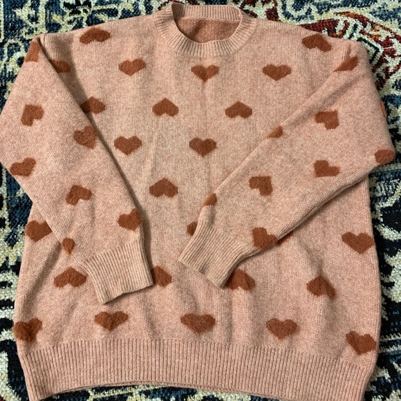 Pink Heart Sweater - Picture 1 of 2